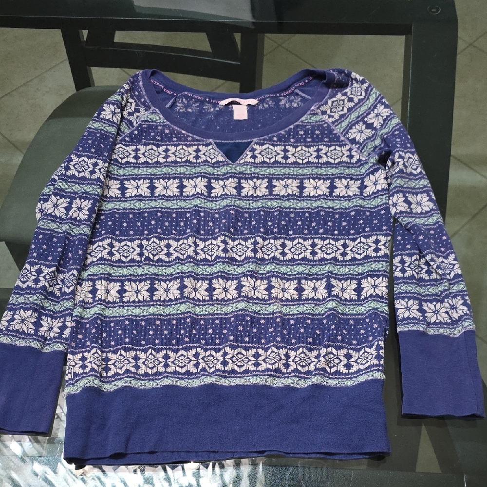 Victoria's Secret Navy and White Knit Top